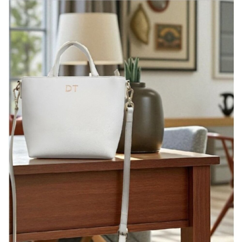 TDE White Structured Leather Tote Bag DT Logo Gold Hardware Crossbody Strap